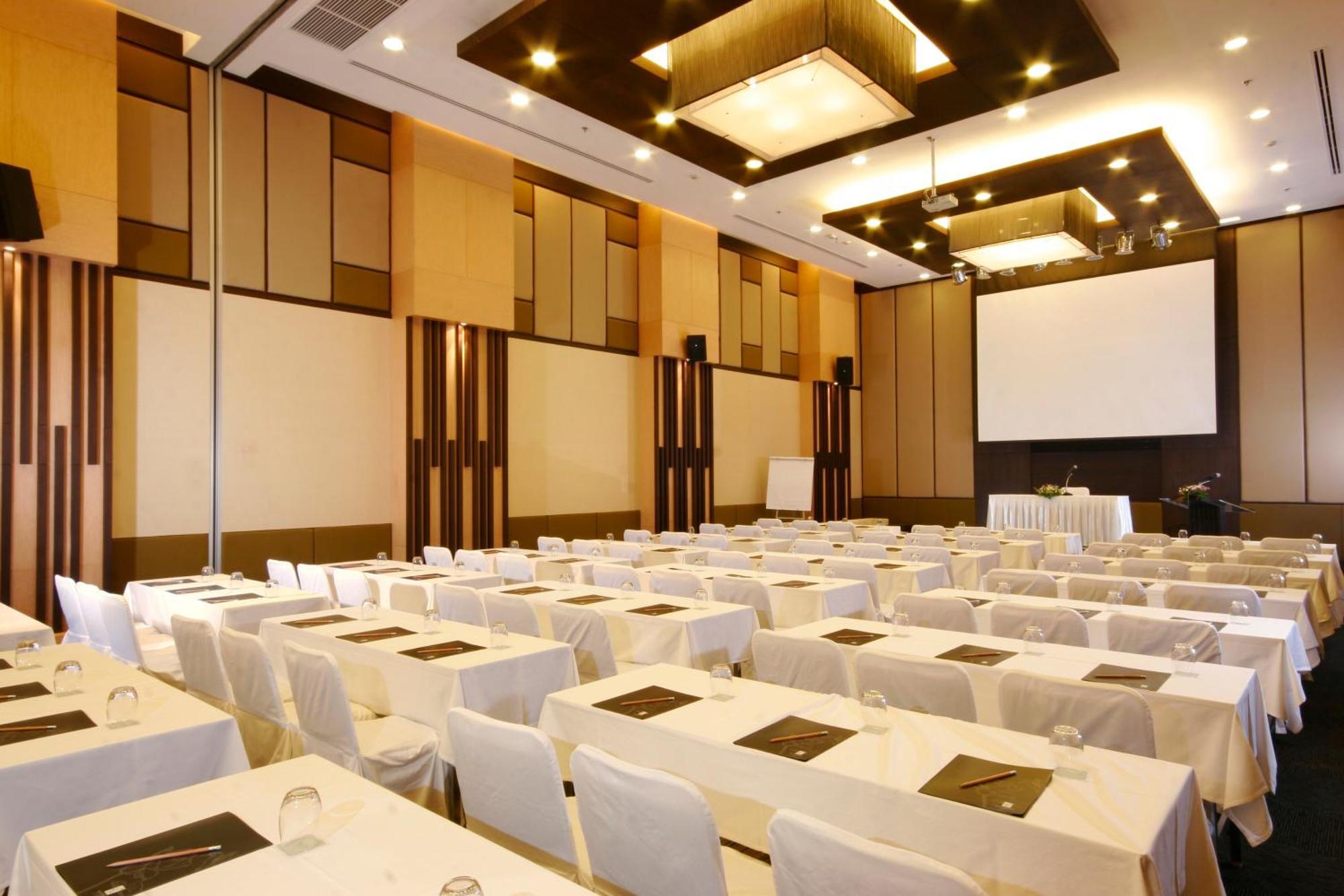 Kantary Hotel Kabinburi Екстер'єр фото