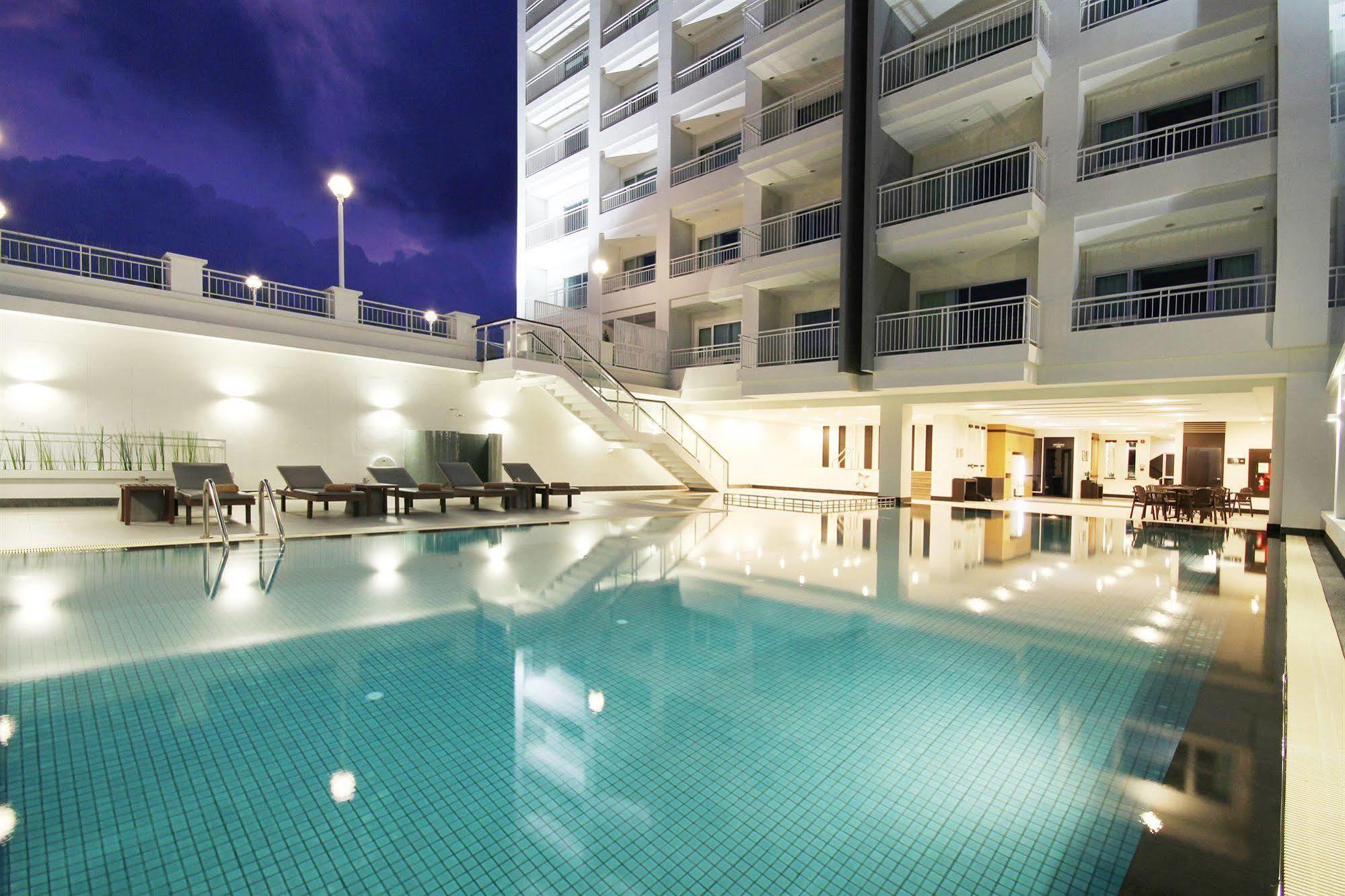 Kantary Hotel Kabinburi Екстер'єр фото